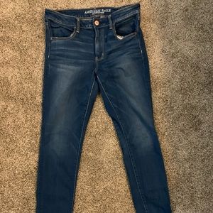 AEO Medium Wash Skinny Jeans